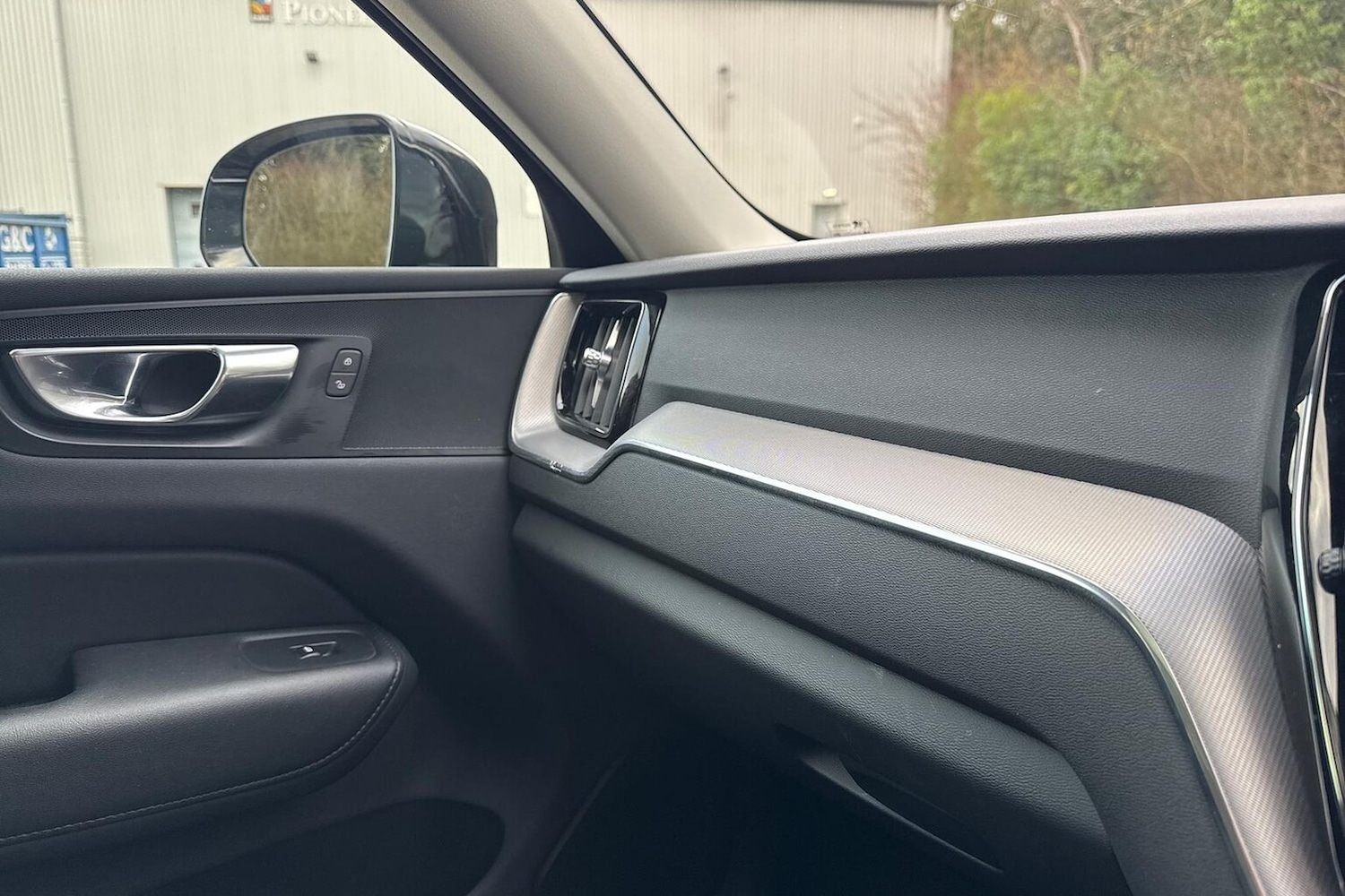 Used Volvo XC60 2022 for sale - 77973938: Photo 25