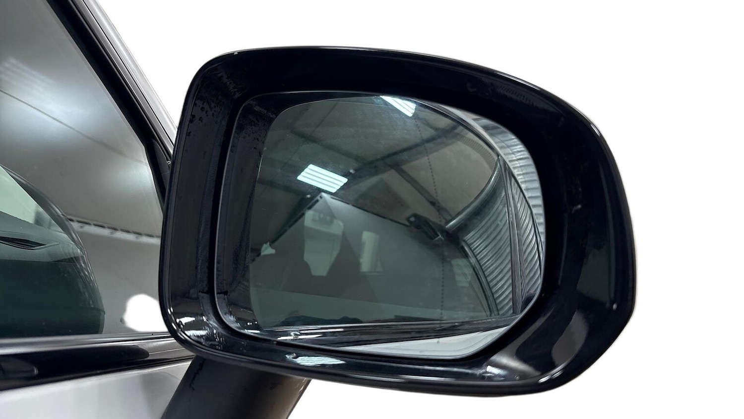 Used Volvo XC60 2025 for sale - 76713194: Photo 20