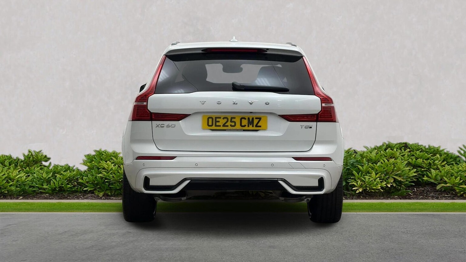 Used Volvo XC60 2025 for sale - 76713194: Photo 4