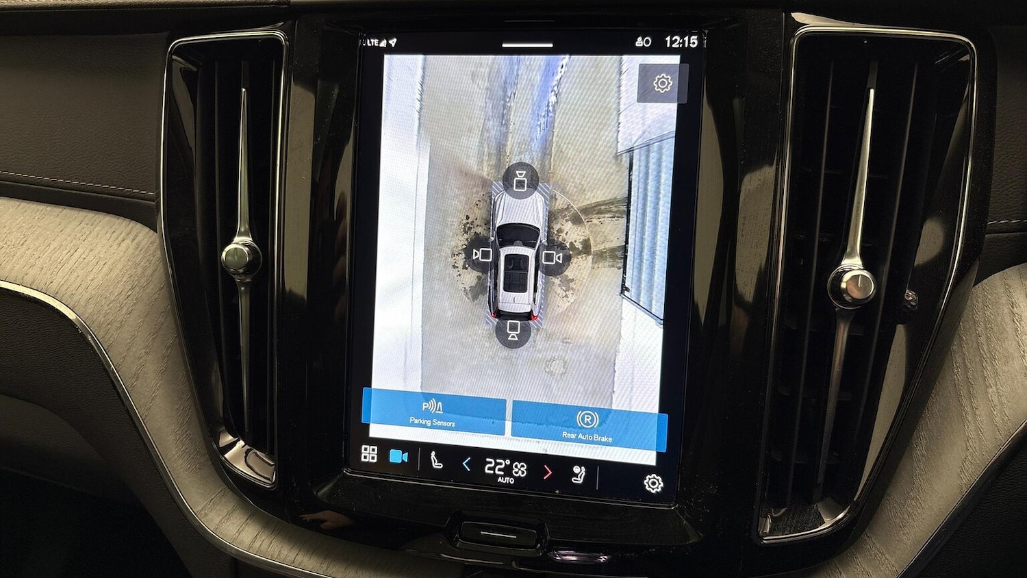 Used Volvo XC60 2025 for sale - 76713194: Photo 42