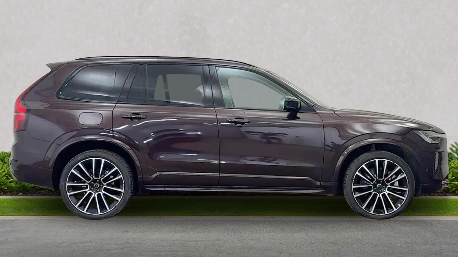 Used Volvo XC90 2025 for sale - 77089948: Photo 2