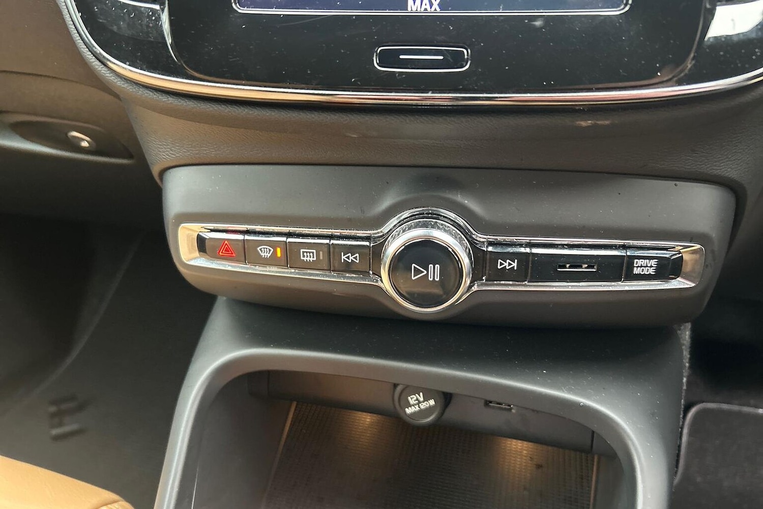 Used Volvo XC40 2020 for sale - 76757426: Photo 12