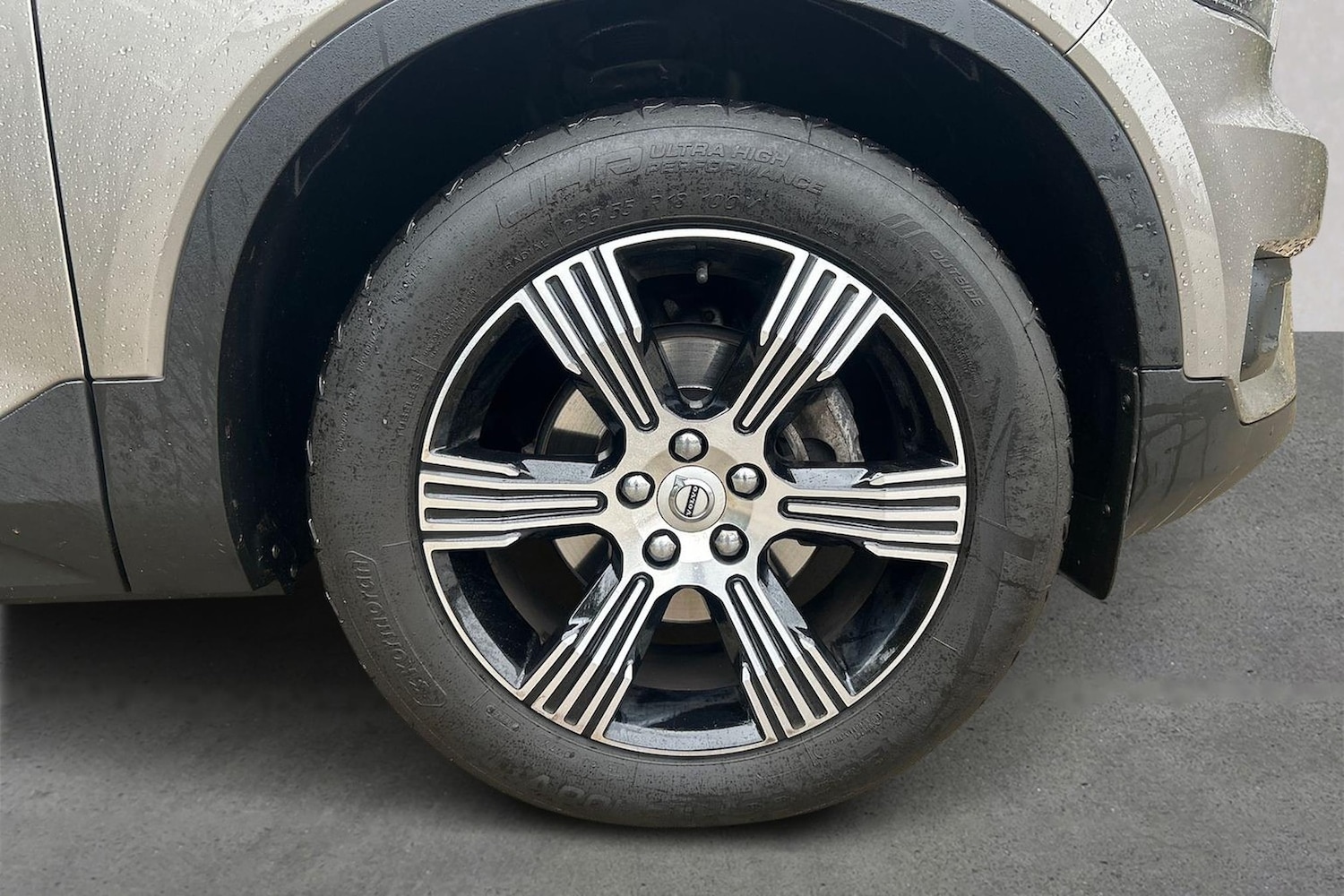 Used Volvo XC40 2020 for sale - 76757426: Photo 6