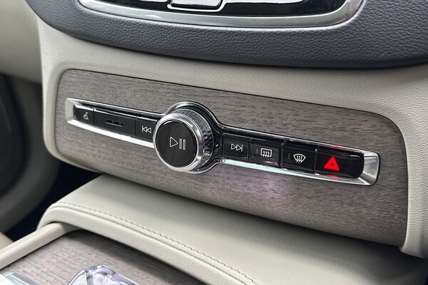 Used Volvo XC90 2022 for sale - 76305417: Photo 23