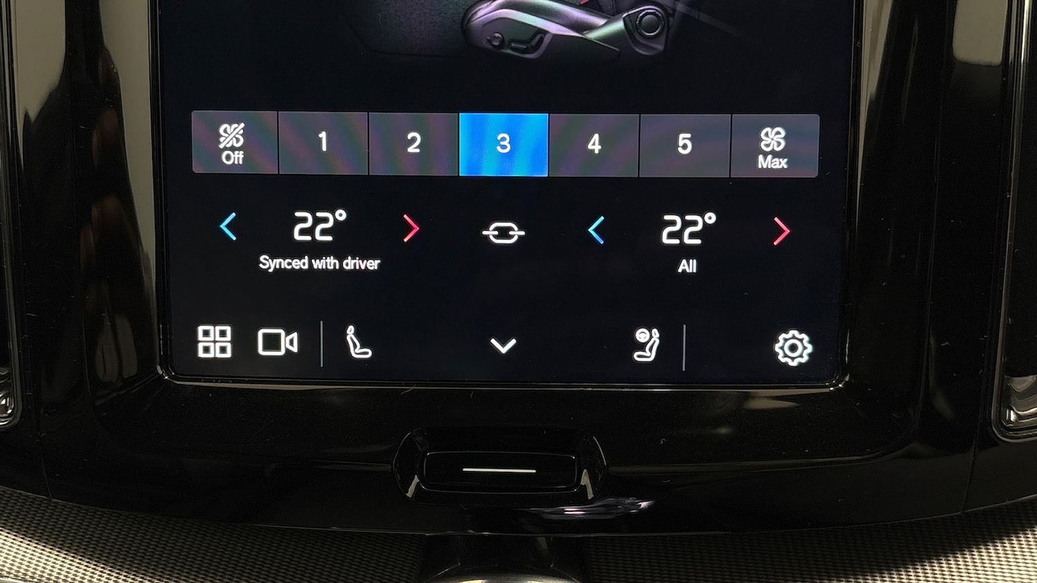 Used Volvo XC60 2025 for sale - 76757432: Photo 35