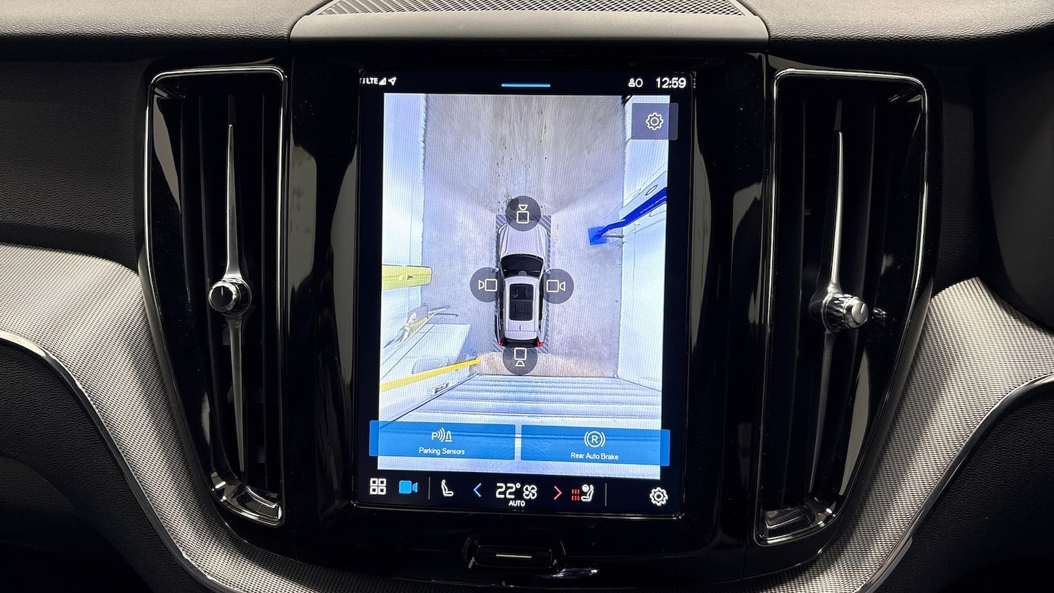 Used Volvo XC60 2025 for sale - 76757432: Photo 39