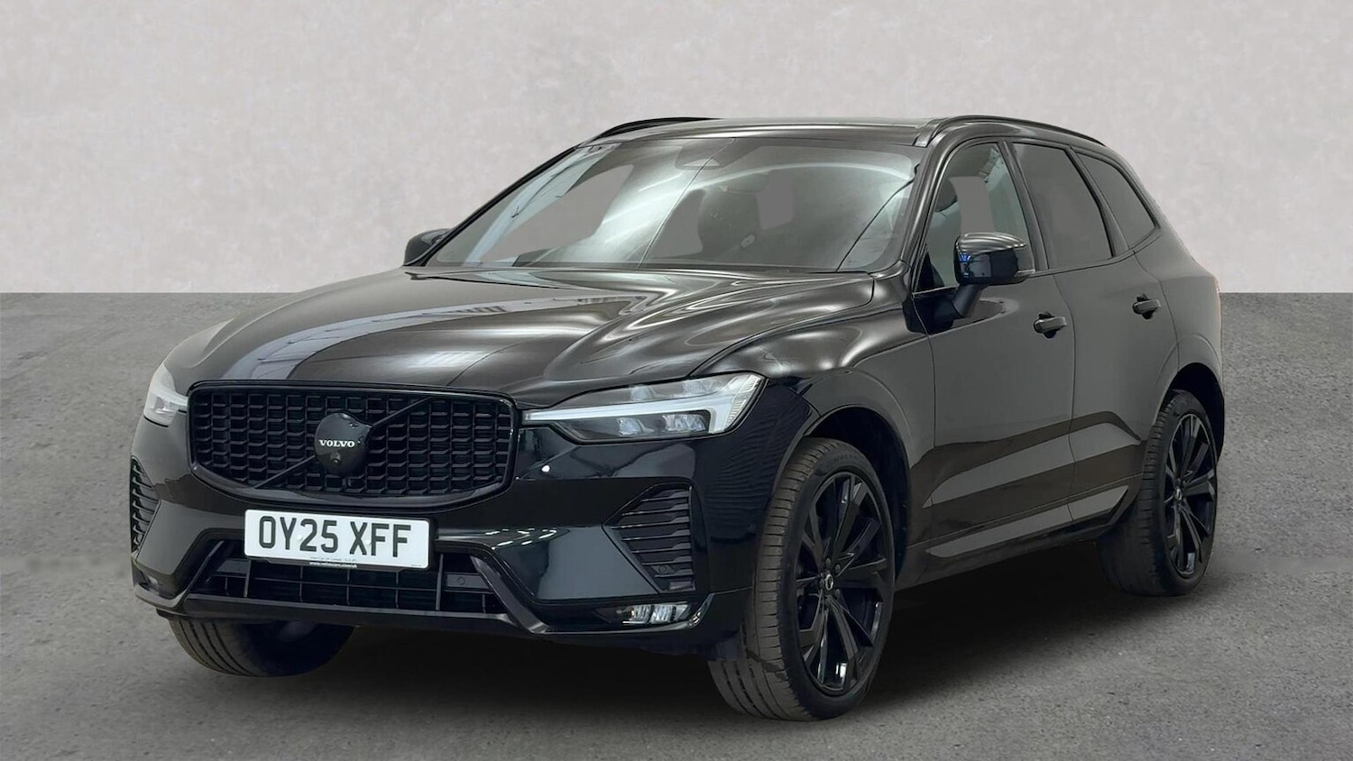 Used Volvo XC60 2025 for sale - 76757432: Photo 6