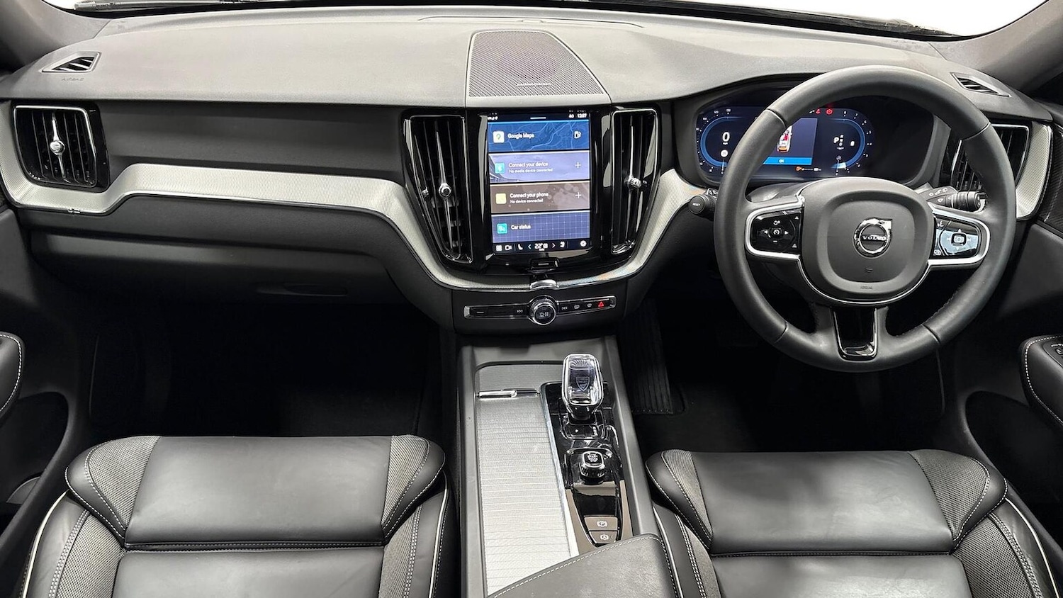 Used Volvo XC60 2025 for sale - 76757432: Photo 9