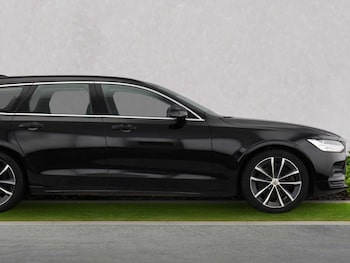 Used Volvo V90 2022 for sale - 78346010: Photo