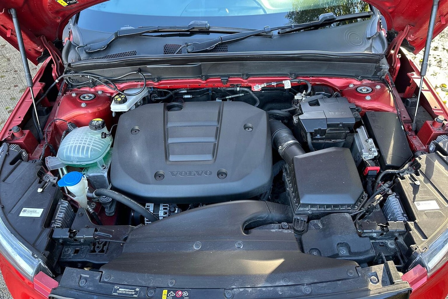 Used Volvo XC40 2022 for sale - 76757435: Photo 40