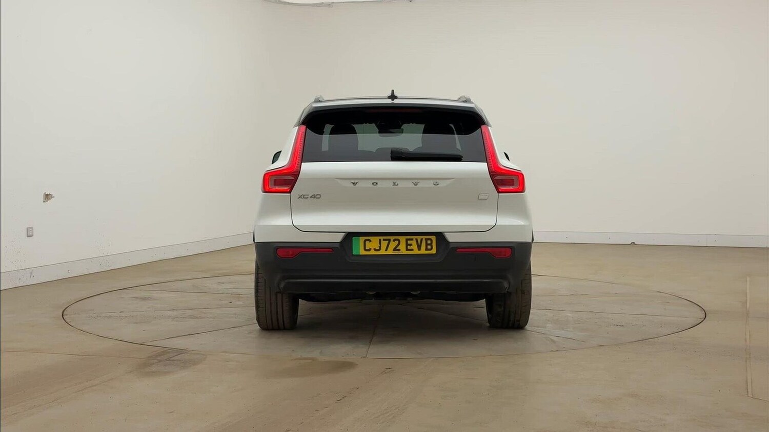 Used Volvo XC40 2023 for sale - 78192902: Photo 17