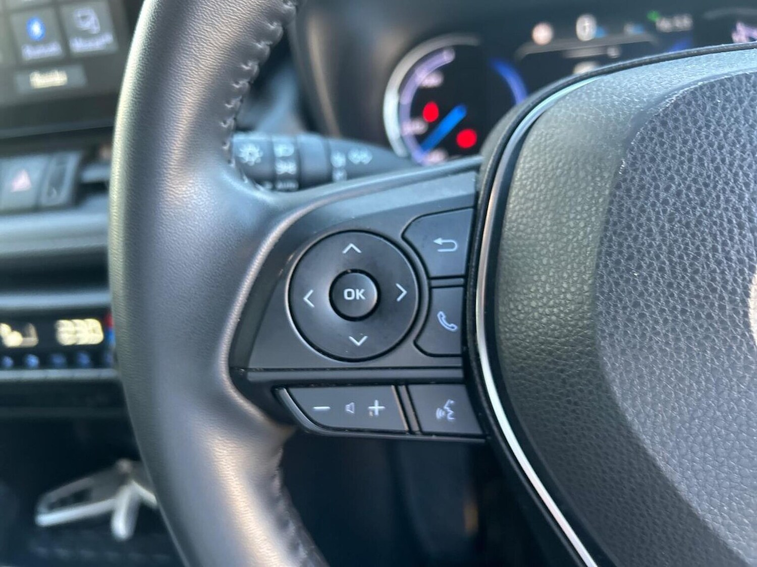 Used Toyota RAV4 2022 for sale - 78192749: Photo 28