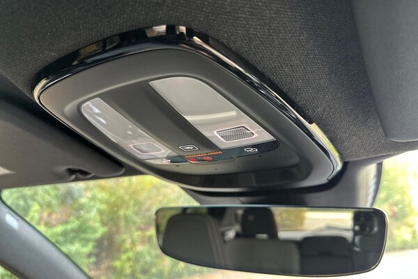 Used Volvo XC40 2025 for sale - 76252647: Photo 14