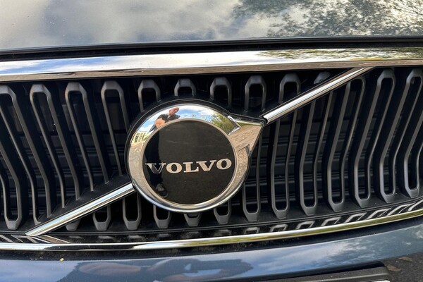 Used Volvo XC40 2025 for sale - 76252647: Photo 33