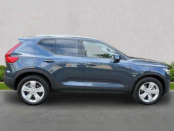 Used Volvo XC40 2025 for sale - 76252647: Photo