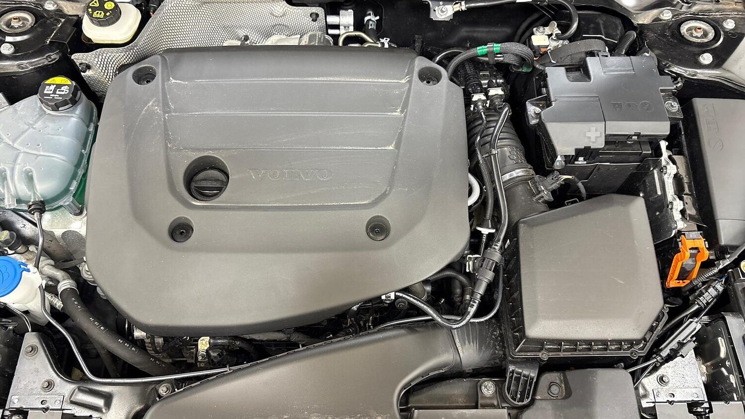 Used Volvo XC40 2024 for sale - 76413936: Photo 15