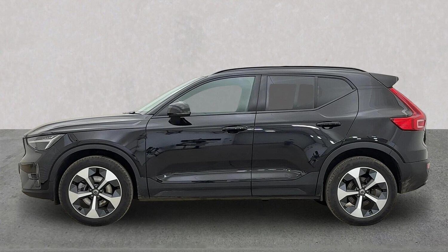 Used Volvo XC40 2024 for sale - 76413936: Photo 6