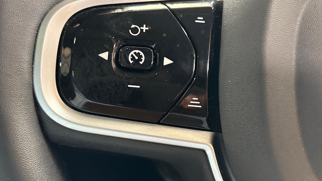 Used Volvo XC90 2025 for sale - 76957572: Photo 27