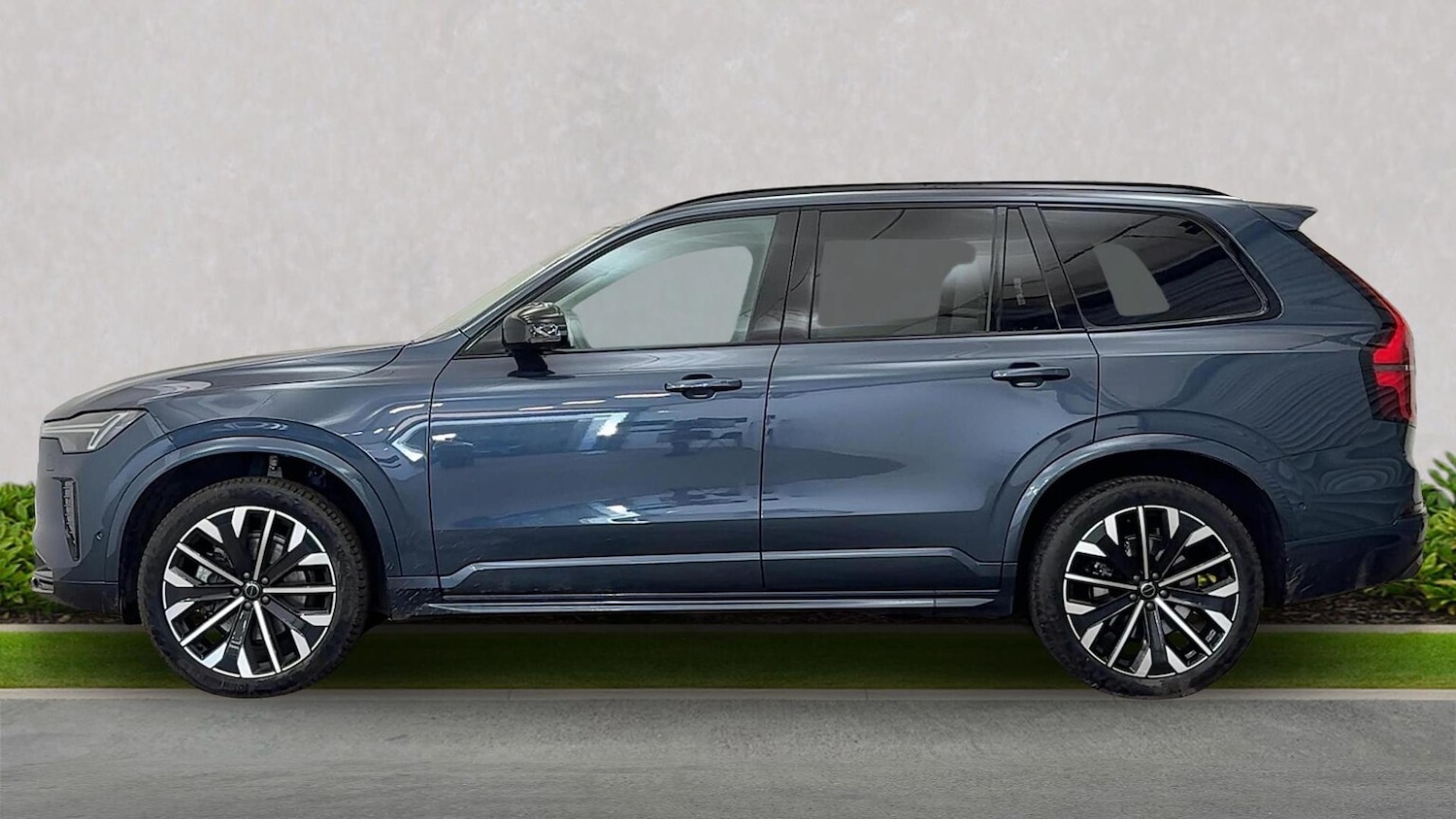 Used Volvo XC90 2025 for sale - 76957572: Photo 5