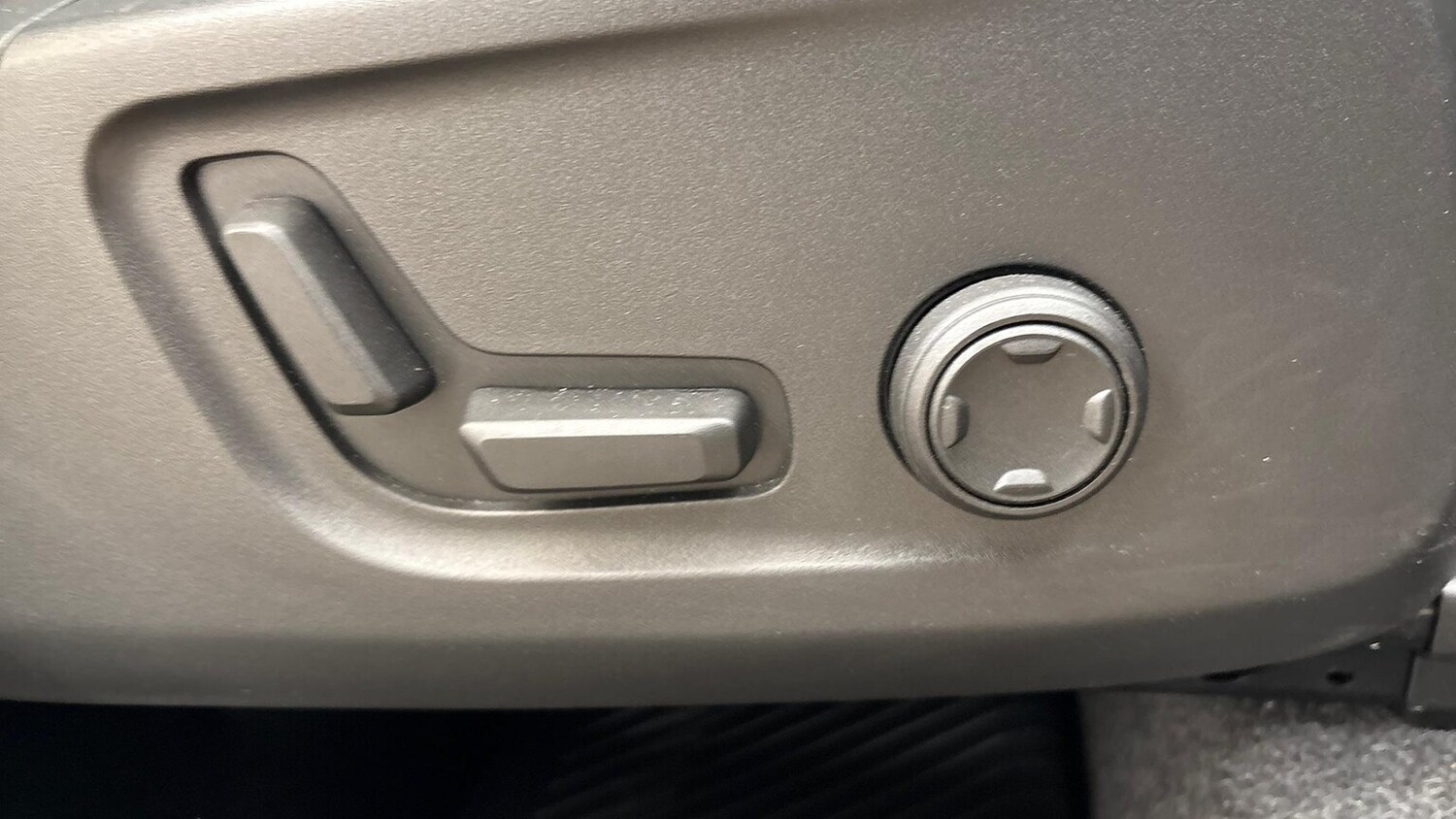 Used Volvo XC40 2025 for sale - 76220417: Photo 27