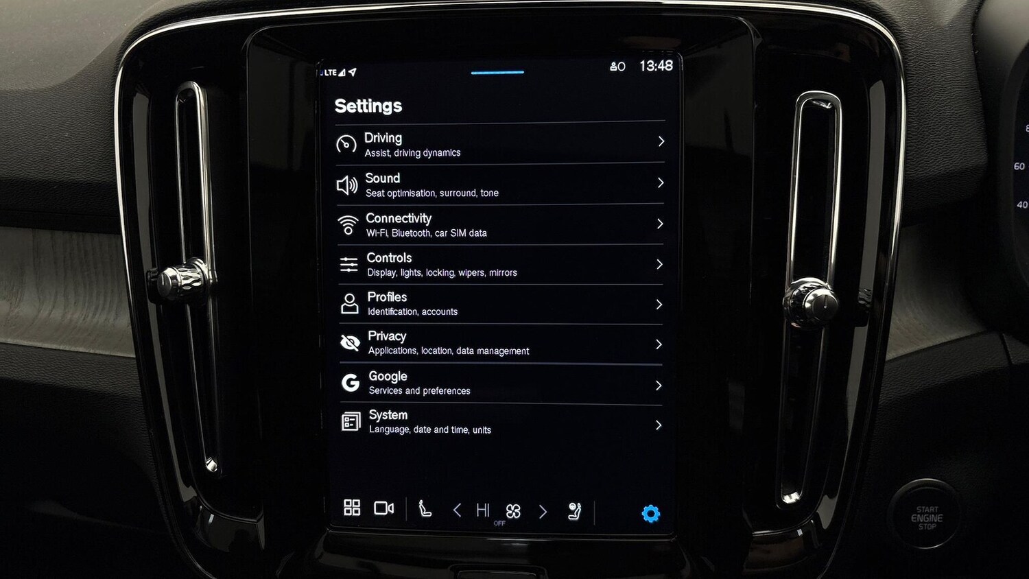 Used Volvo XC40 2025 for sale - 76220417: Photo 34