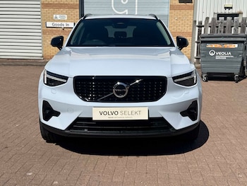 Used Volvo XC40 2023 for sale - 79069186: Photo