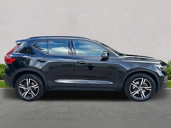Used Volvo XC40 2023 for sale - 75968879: Photo
