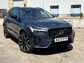 Used Volvo XC60 2023 for sale - 79649887: Photo