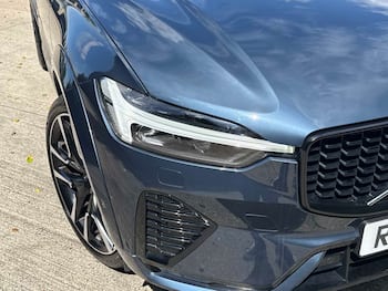 Used Volvo XC60 2023 for sale - 79649887: Photo
