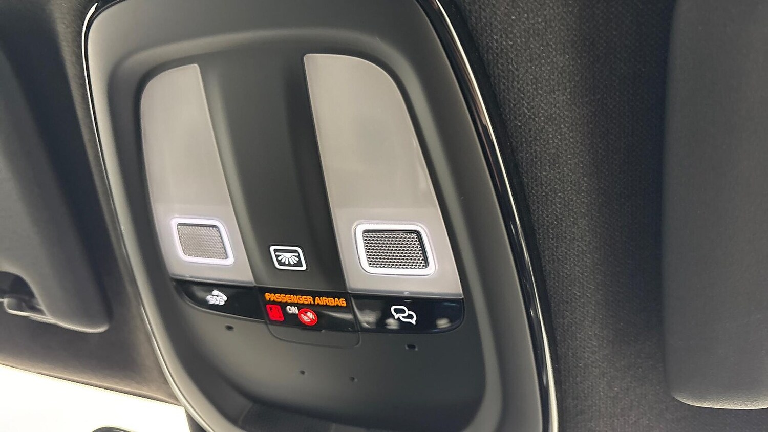 Used Volvo XC40 2025 for sale - 76402404: Photo 29