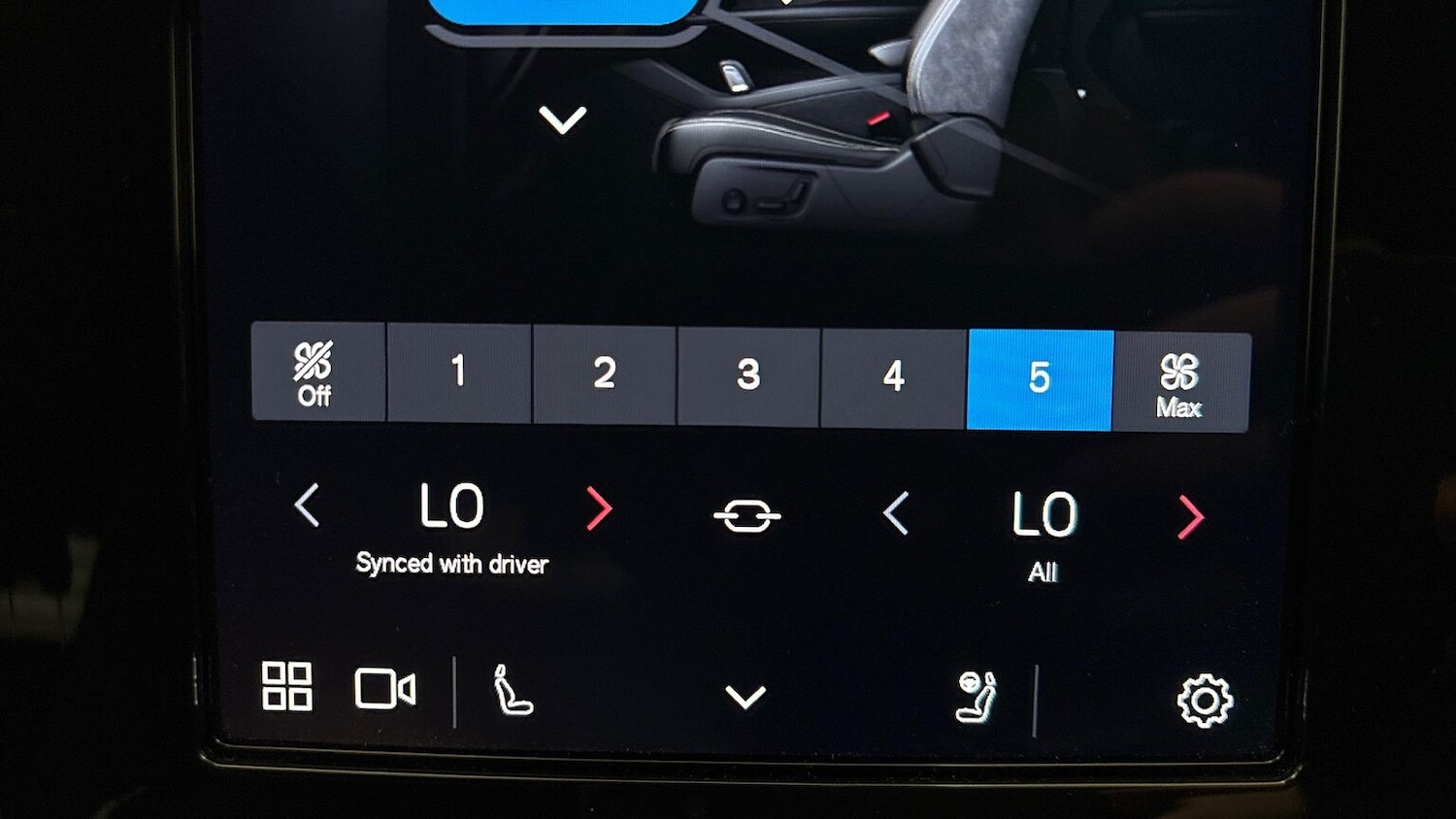 Used Volvo XC40 2025 for sale - 76402404: Photo 35