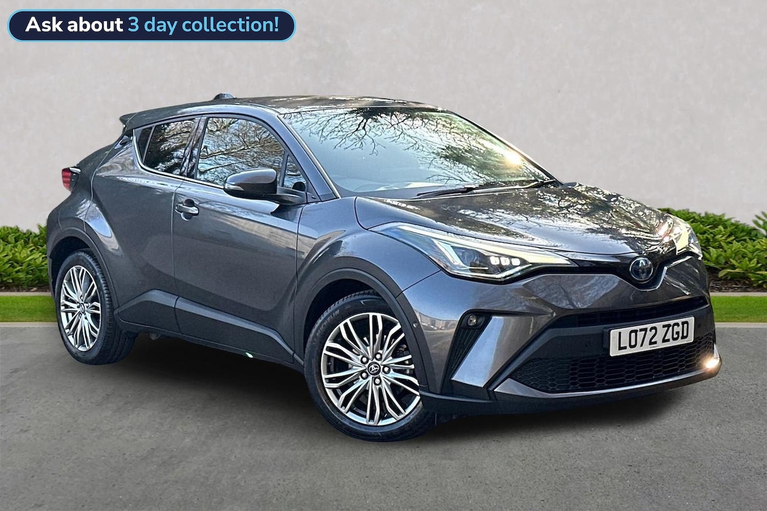 Used Toyota C-HR 2023 for sale - 78192728: Photo 1