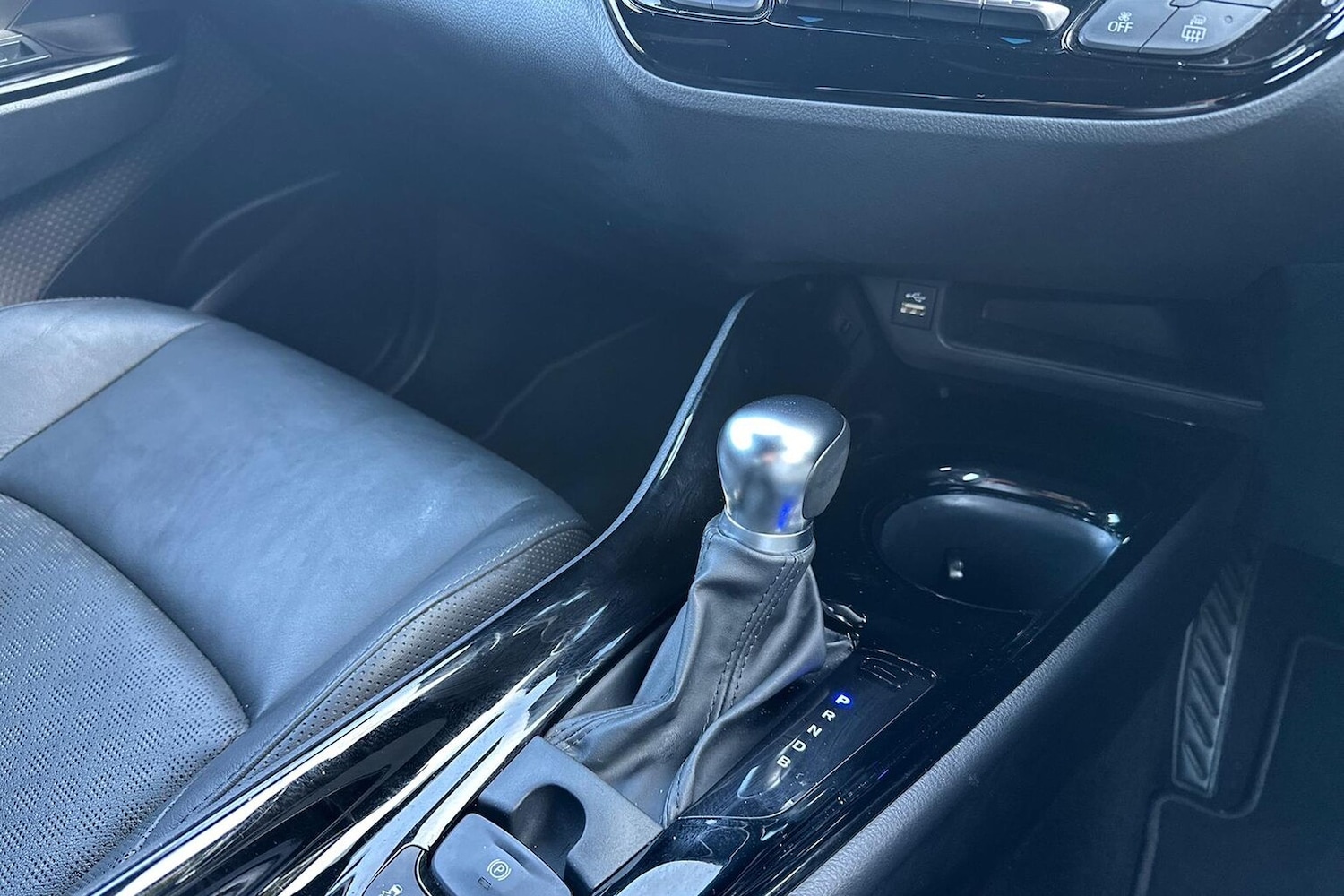 Used Toyota C-HR 2023 for sale - 78192728: Photo 15