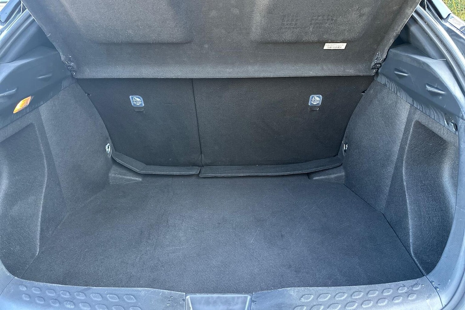 Used Toyota C-HR 2023 for sale - 78192728: Photo 19