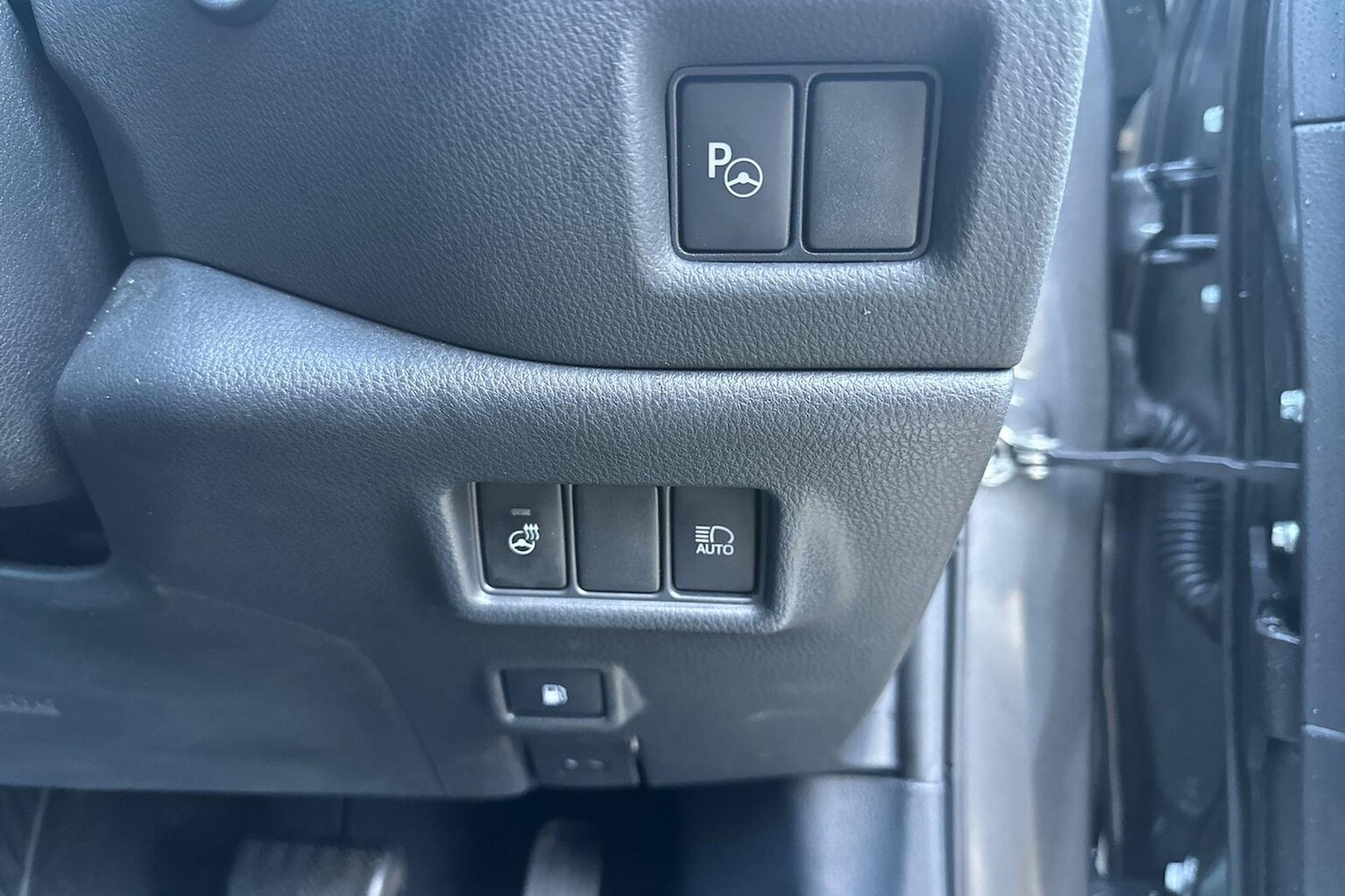 Used Toyota C-HR 2023 for sale - 78192728: Photo 24