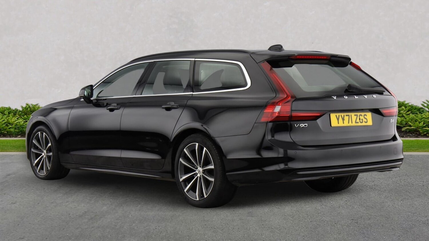 Used Volvo V90 2022 for sale - 78192872: Photo 2