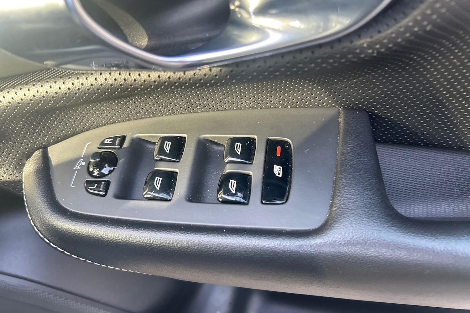 Used Volvo XC90 2018 for sale - 78192725: Photo 23