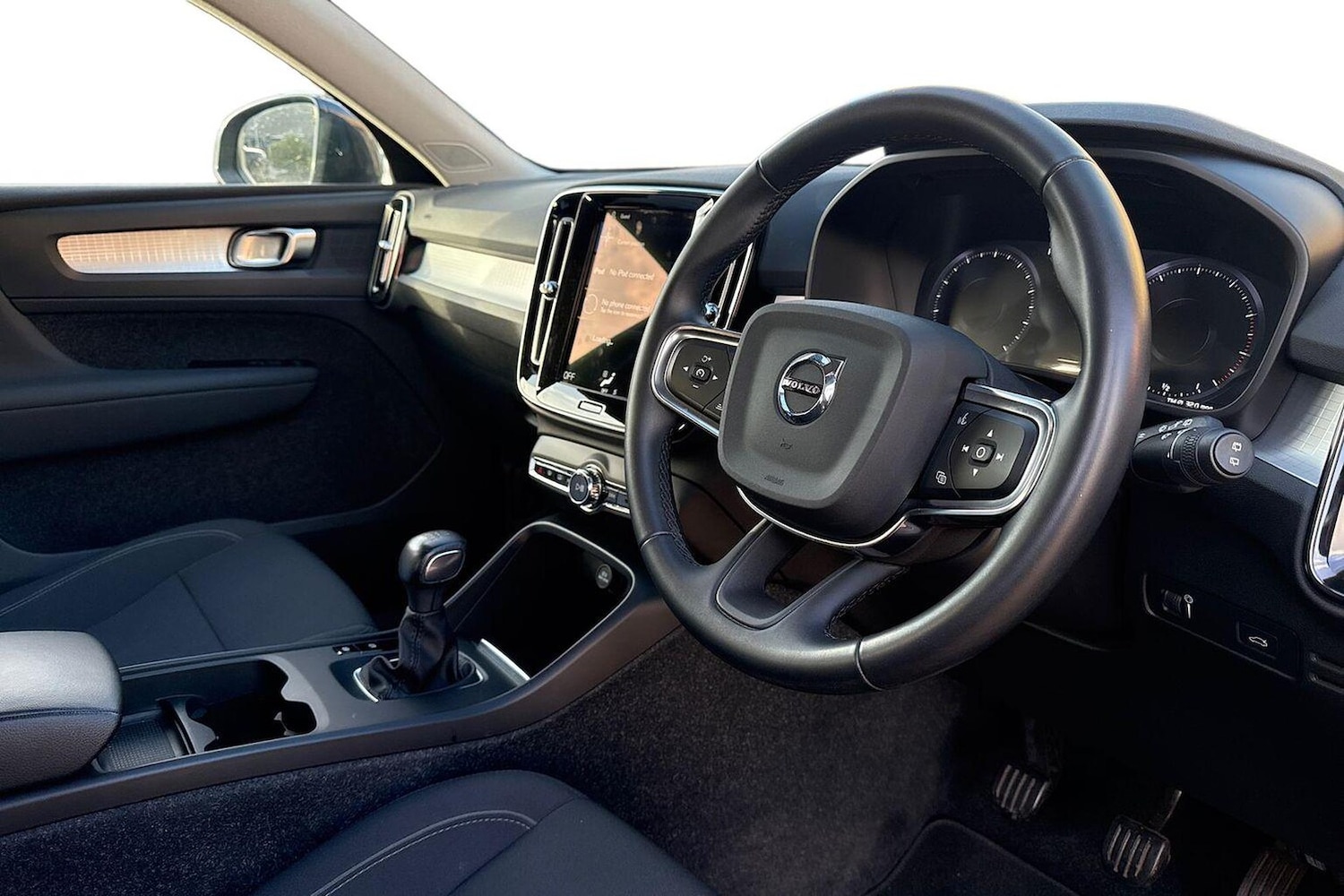 Used Volvo XC40 2021 for sale - 76763444: Photo 15