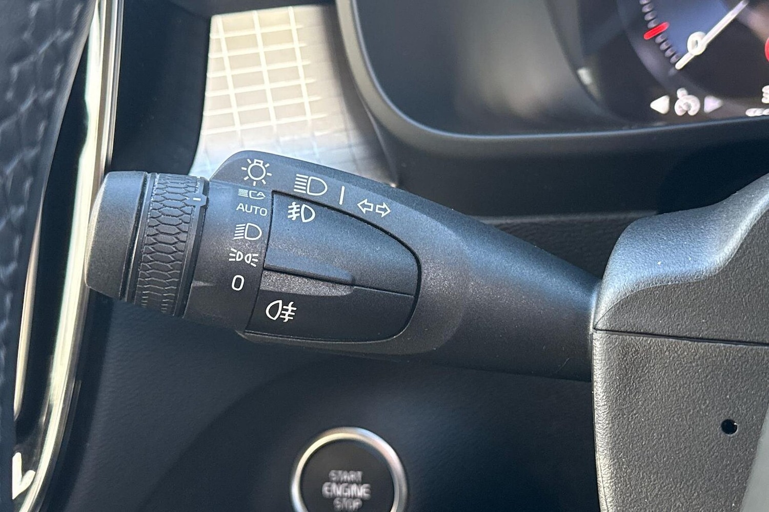 Used Volvo XC40 2021 for sale - 76763444: Photo 26