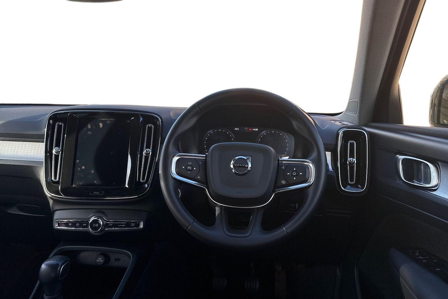 Used Volvo XC40 2021 for sale - 76763444: Photo 9