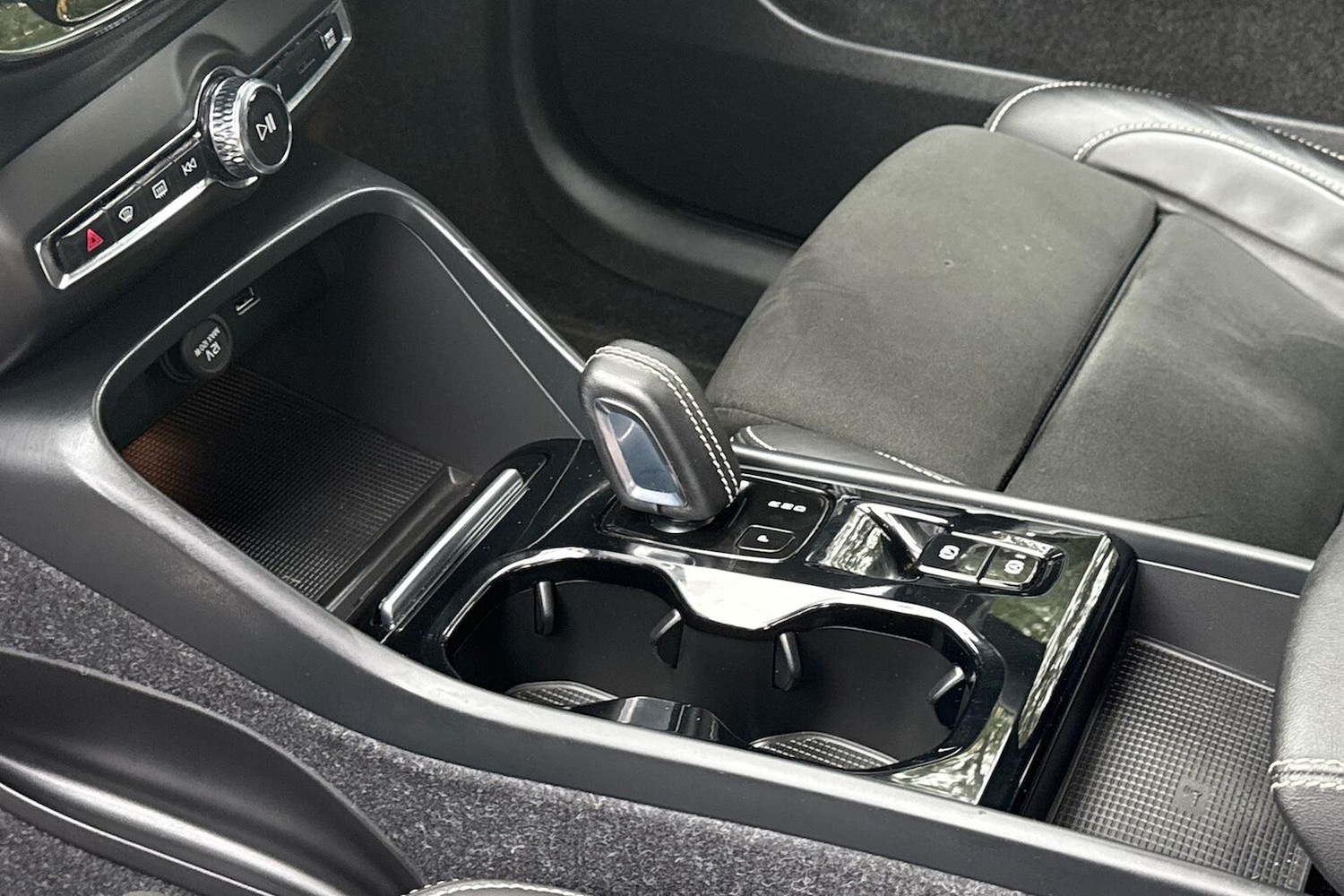 Used Volvo XC40 2022 for sale - 76477328: Photo 13