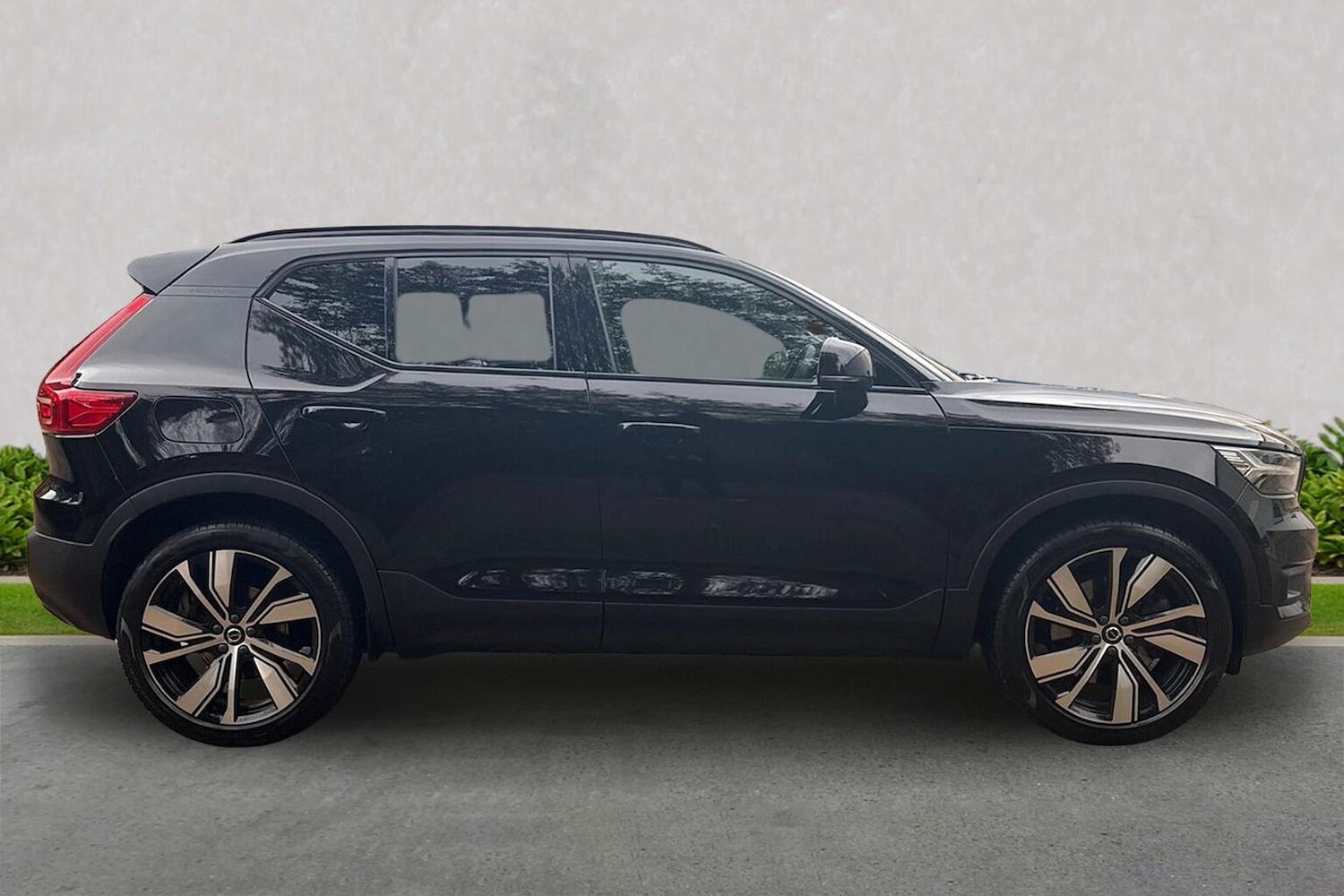 Used Volvo XC40 2022 for sale - 76477328: Photo 3