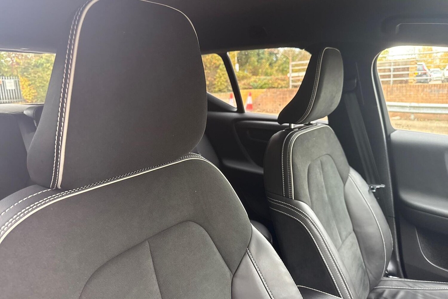 Used Volvo XC40 2022 for sale - 76477328: Photo 35