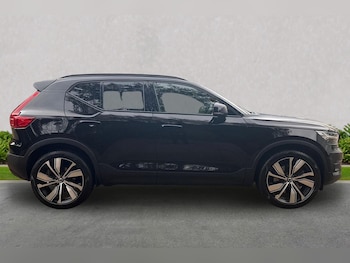 Used Volvo XC40 2022 for sale - 76477328: Photo