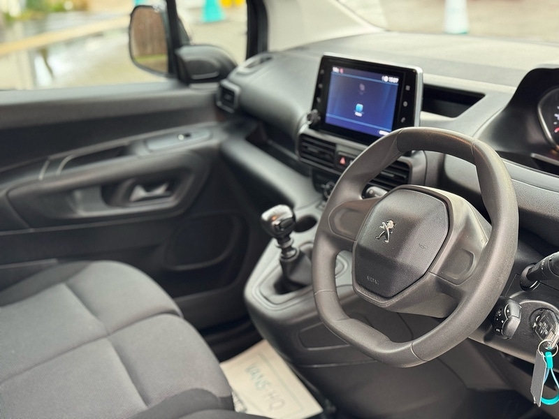 Used Peugeot Partner 2022 for sale - 76808368: Photo 17
