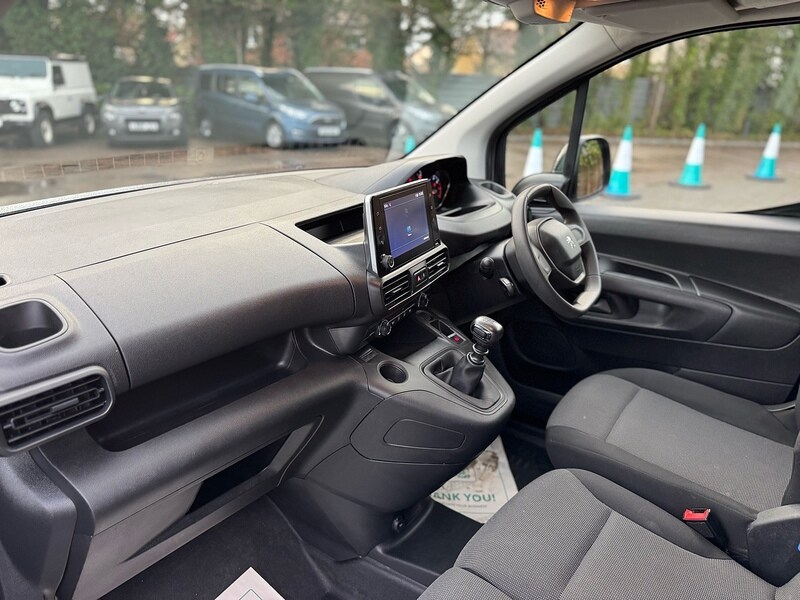 Used Peugeot Partner 2022 for sale - 76808368: Photo 29