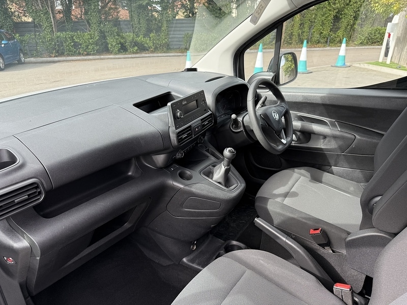Vehicle 27