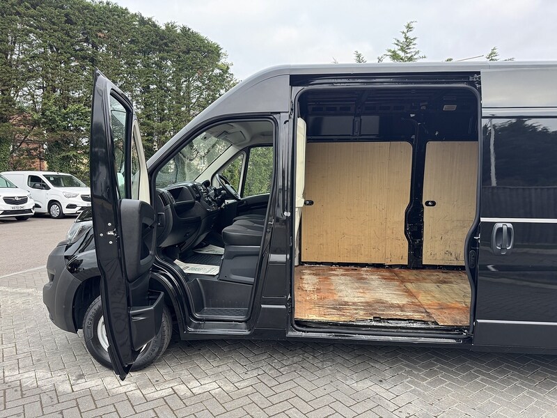 Used Peugeot Boxer 2022 for sale - 75911564: Photo 32