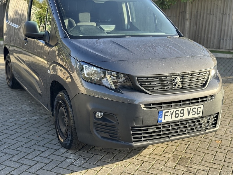 Used Peugeot Partner 2020 for sale - 76362707: Photo 2