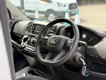 Used Vauxhall Movano 2024 for sale - 78894921: Photo